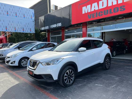 NISSAN KICKS 1.6 16V FLEXSTART S 4P XTRONIC NISSAN KICKS 1.6 16V FLEXSTART S 4P XTRONIC